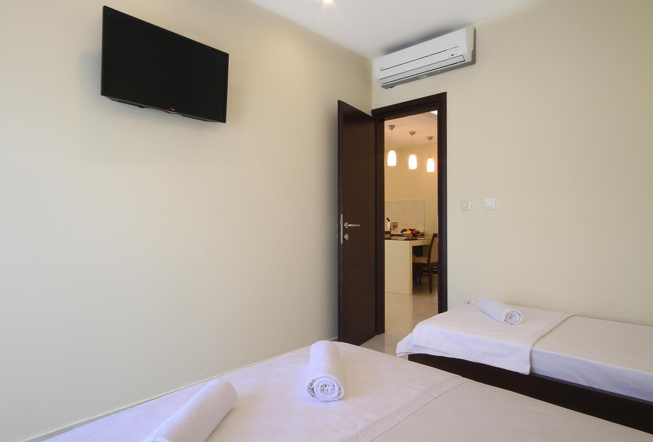 Shine Aparthotel Budva