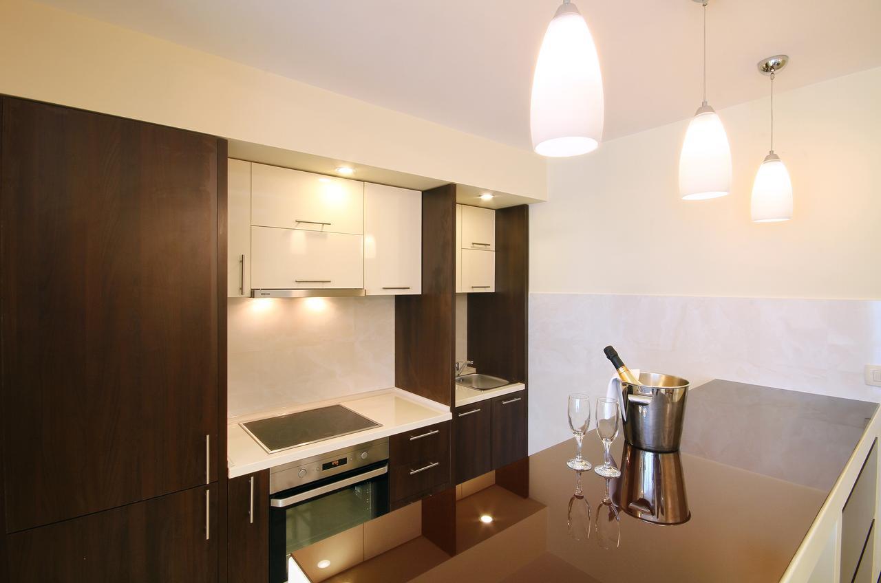 Aparthotel Shine