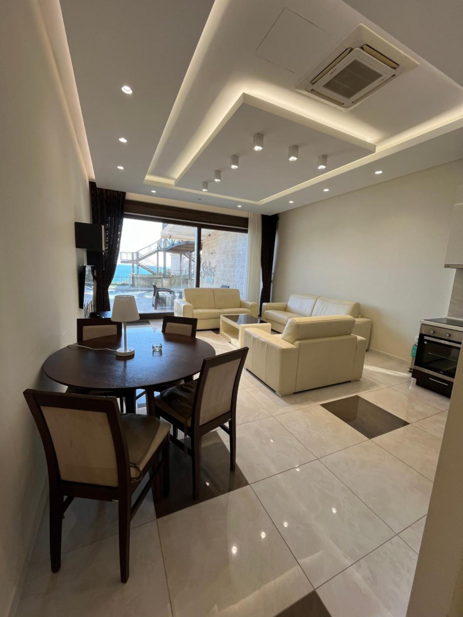 Shine Apart Otel 4*