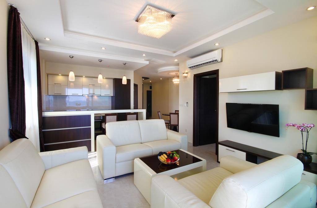 Shine Apart Otel 4*