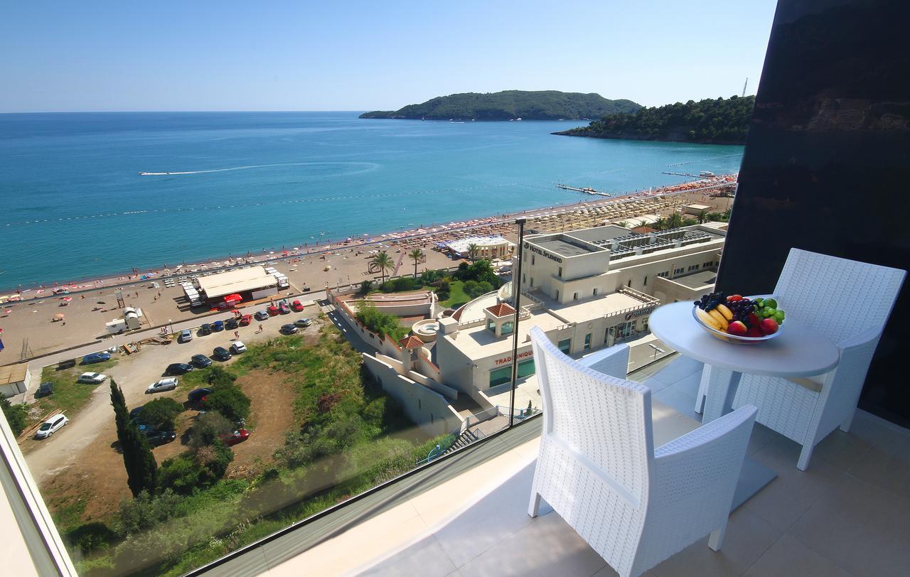 Shine Apart Otel 4*